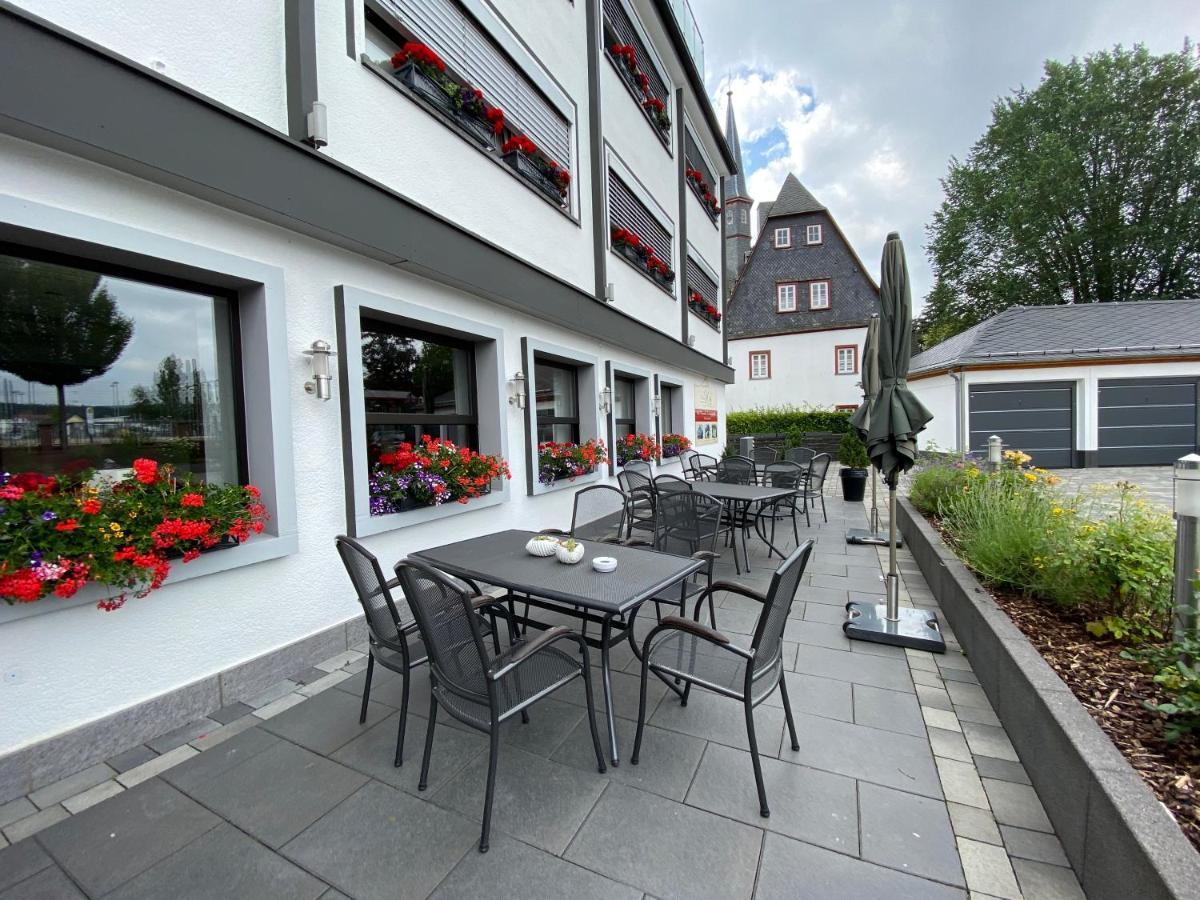 Hotel Hessischer Hof Butzbach Exterior photo