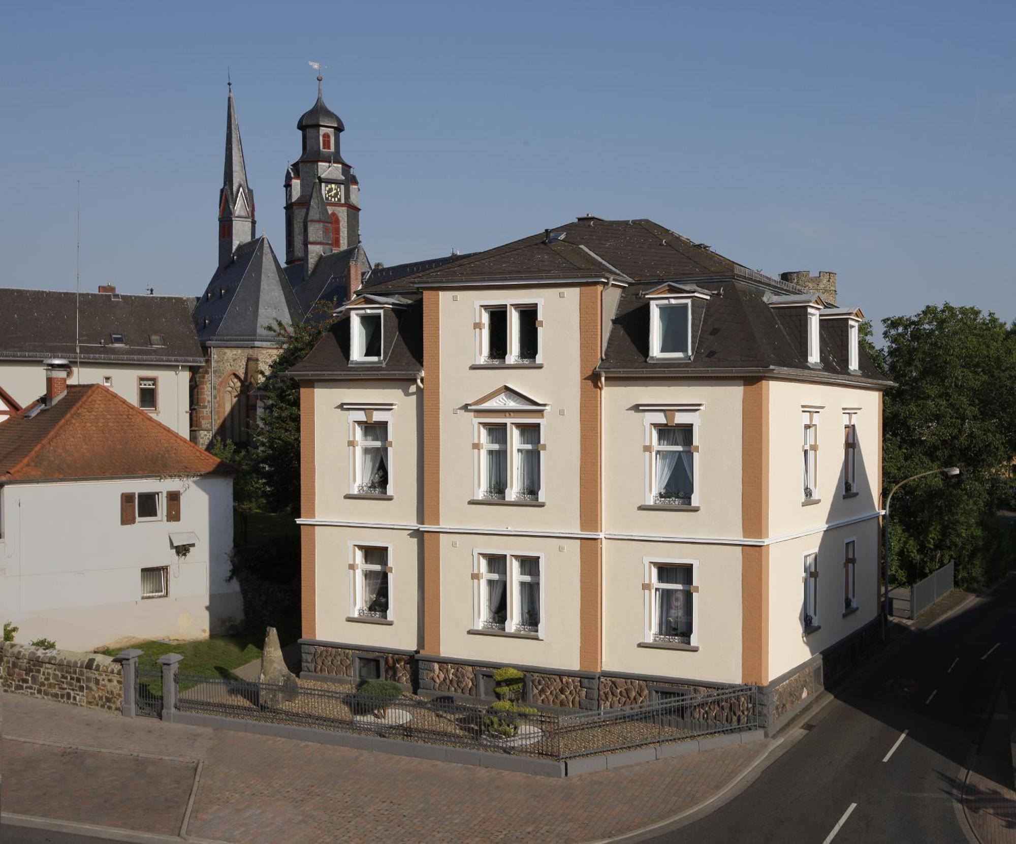 Hotel Hessischer Hof Butzbach Exterior photo